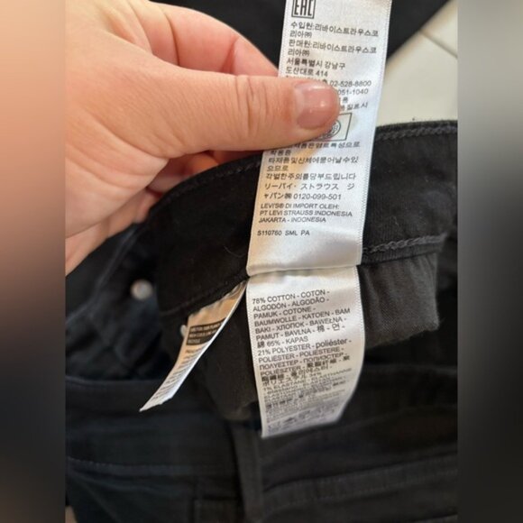 Levi's 711 skinny jeans Stretch size 30 black - never worn! - Picture 4 of 8